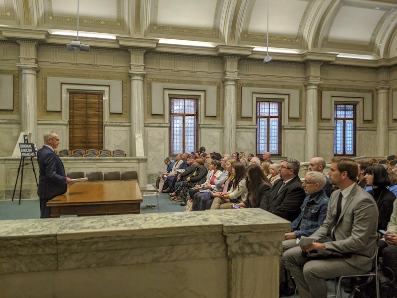 Roger Bilodeau, registraire de la CSC s'adresse au public